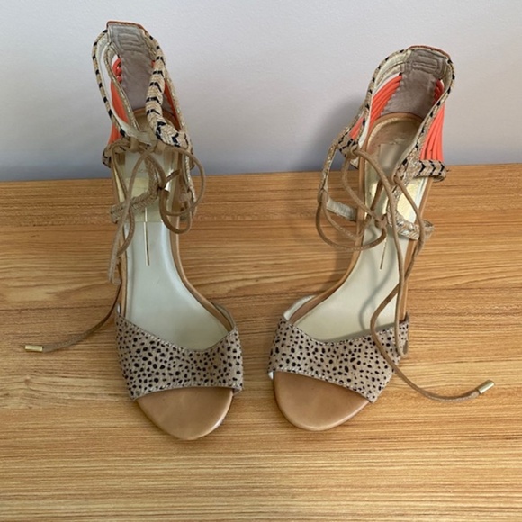 Dolce Vita Hexen Lace-Up Dress Sandals Leopard Print Coral Stilettos Size 10 - Picture 1 of 5